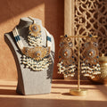 Noor-e-Meher - Set
